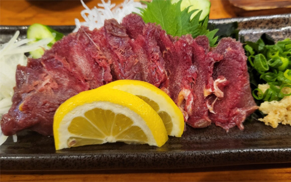 【５へぇ～】熊本の馬刺しと福島の馬刺し