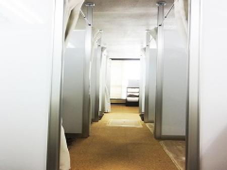 個室待機室