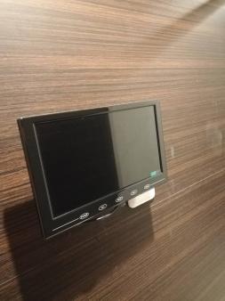 確認用モニター