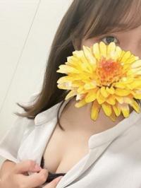 夏目りさ