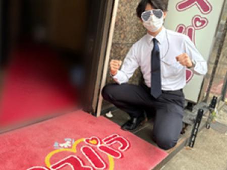 ◇スタッフは一般企業出身者