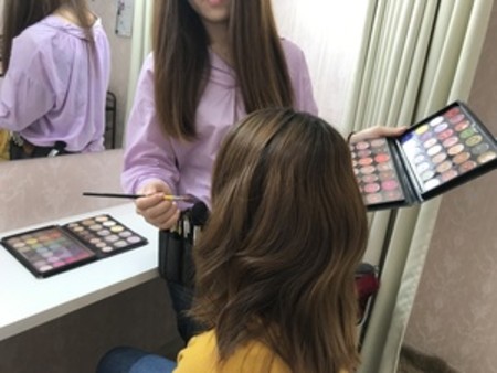 ヘアメイクが常駐