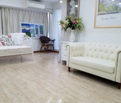 自社スタジオ完備♪いつでもお写真更新可能♪