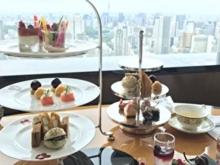 【空いた週末、お茶をして】