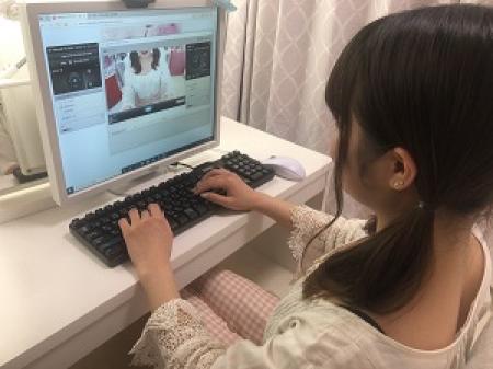 綺麗に映るカメラと光が強い照明で綺麗に貴女を映します!