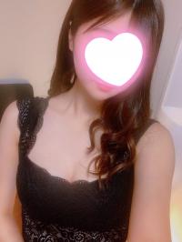 逢坂ももか