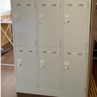 鍵付きロッカー完備!