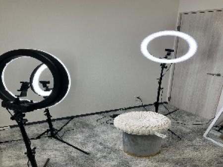撮影部屋完備